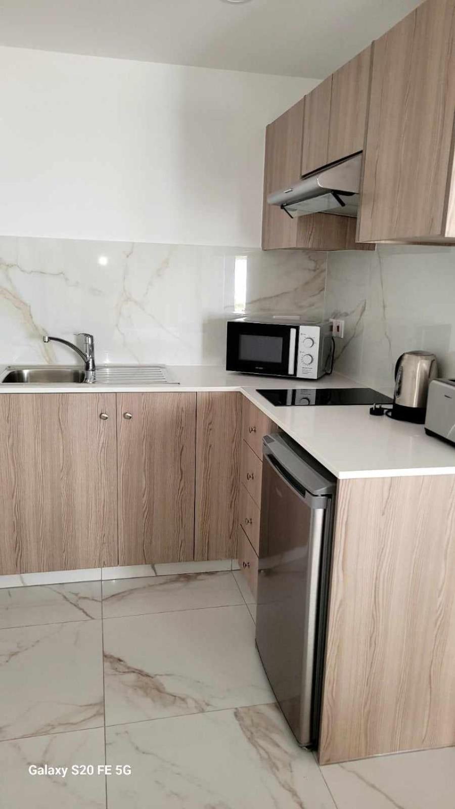 Simos Magic Beach Hotel Apts ไอยานาปา ภายนอก รูปภาพ