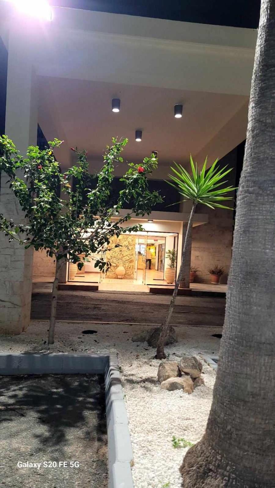 Simos Magic Beach Hotel Apts ไอยานาปา ภายนอก รูปภาพ