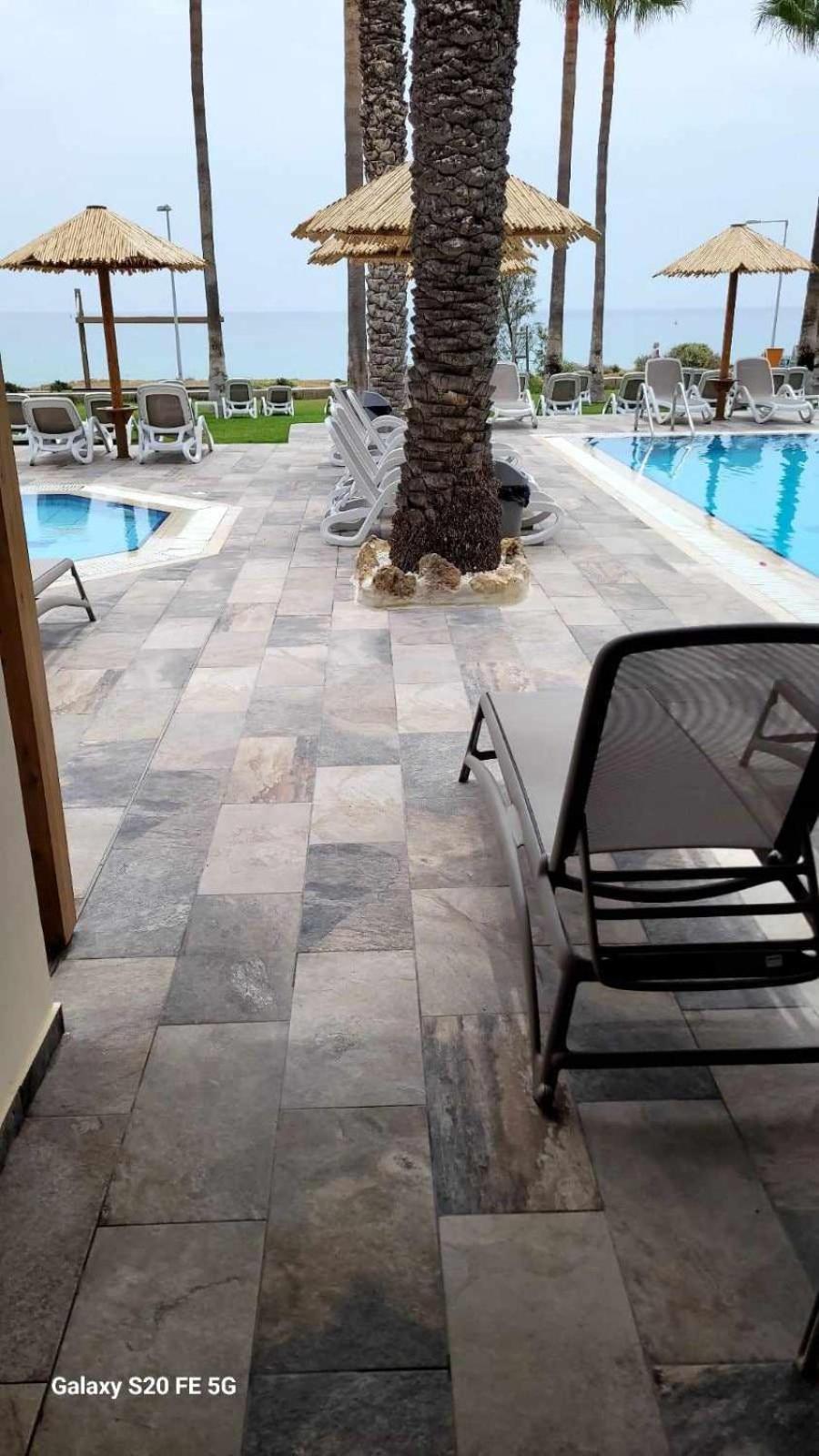 Simos Magic Beach Hotel Apts ไอยานาปา ภายนอก รูปภาพ